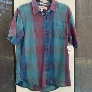 New Ezekiel Men’s S/S Button Down Shirt